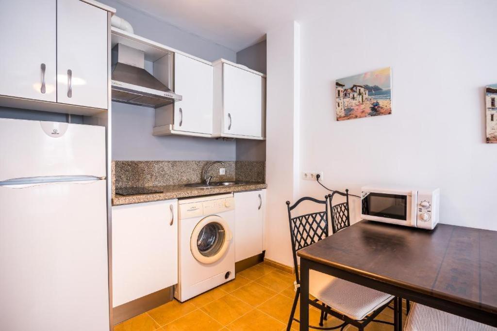 Apartamentos Mirablau Агвадульсе Экстерьер фото
